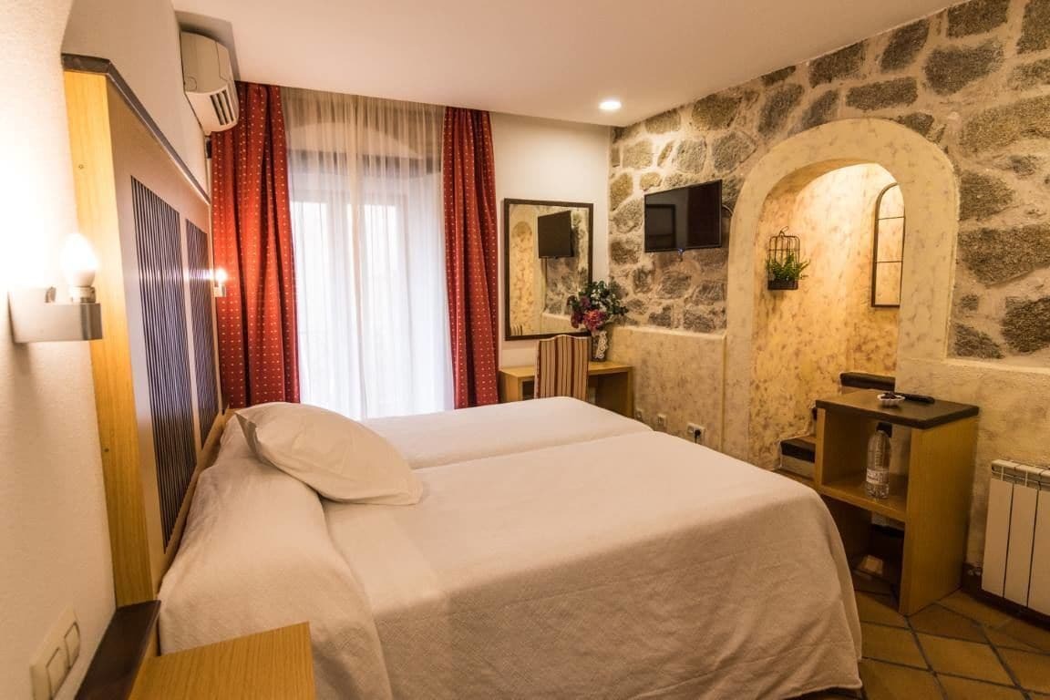Antika Snoga Hotel Ávila Exterior photo